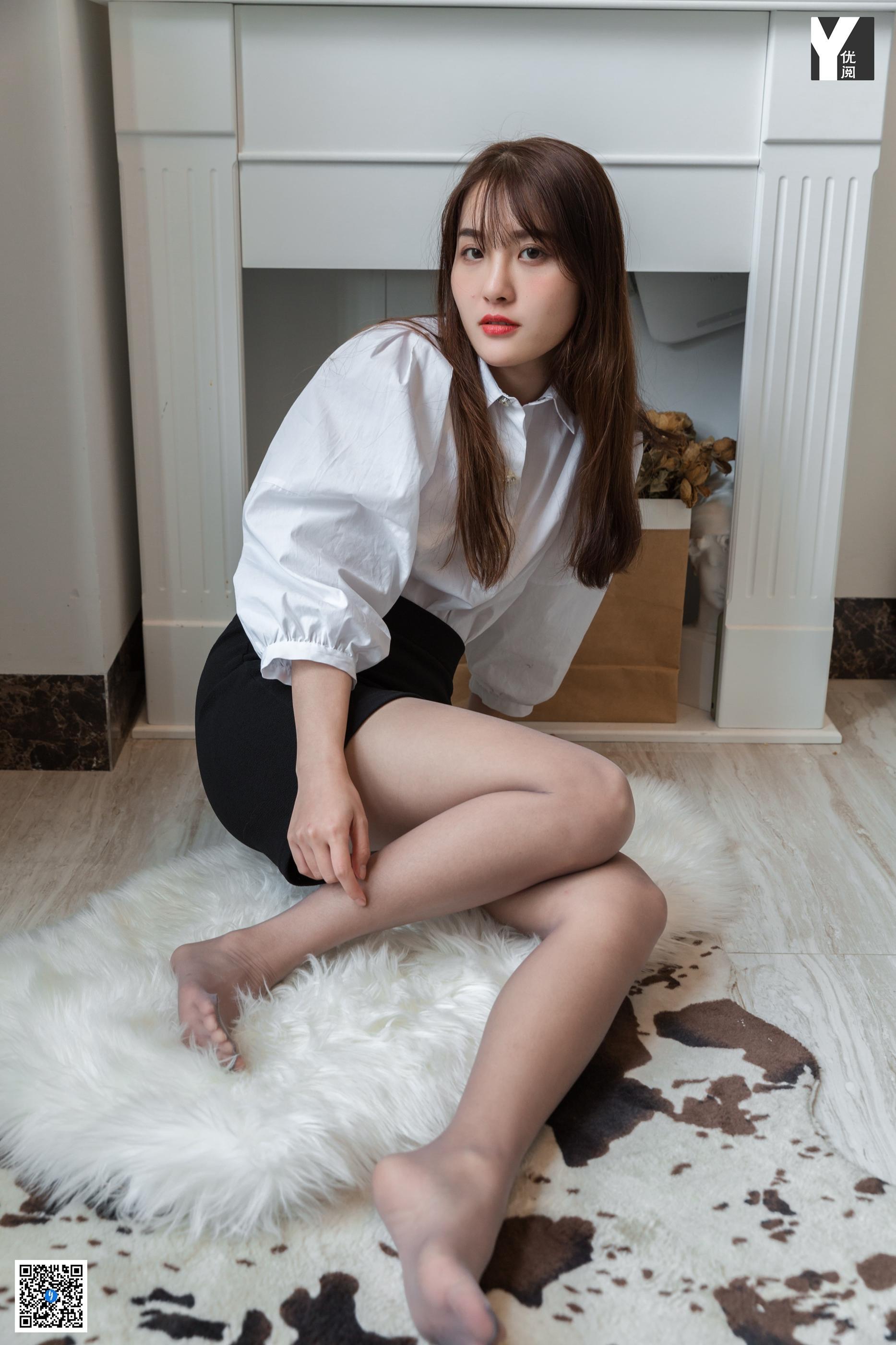 IESS异思趣向 - 模特：婉萍《泡泡袖也性感》